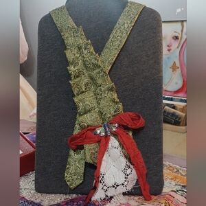 Handmade Upcycled Vintage Green Paisley Necktie .